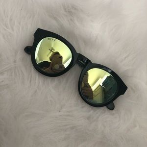 DIFF Eyewear Dime II Sunglasses